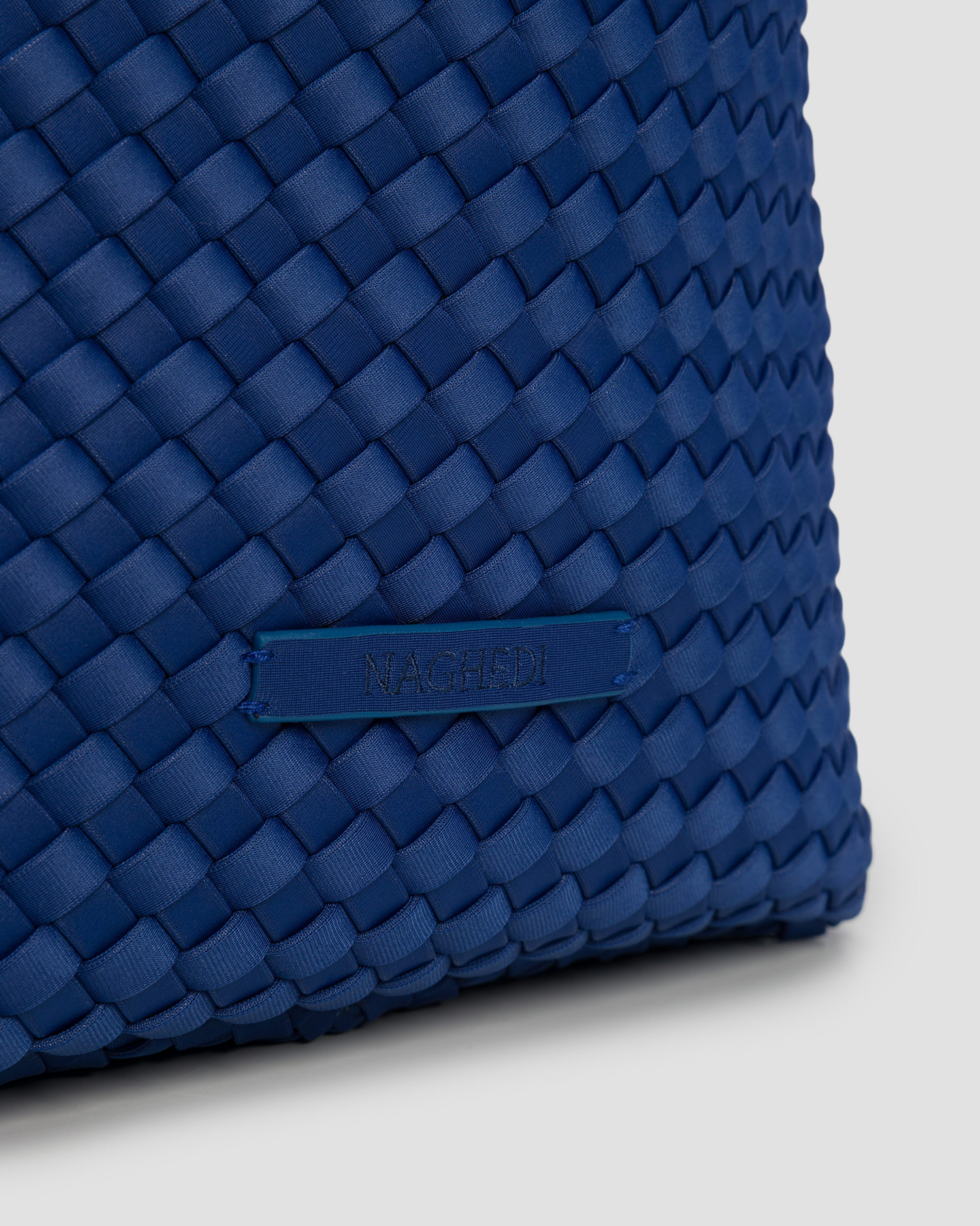Naghedi St Barths Large Tote Handgewebte Tasche in Blau