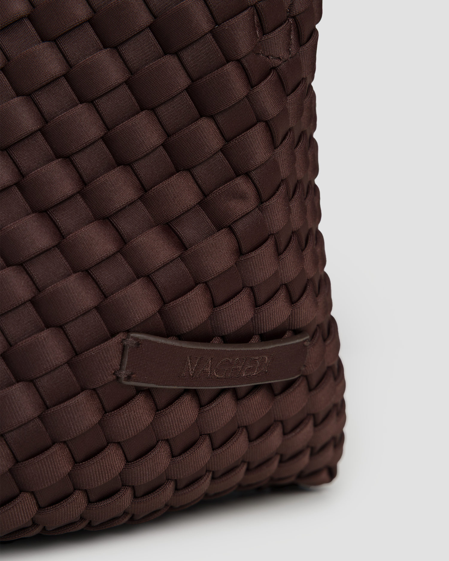 Borsa intrecciata a mano da donna Naghedi St Barths Small Tote