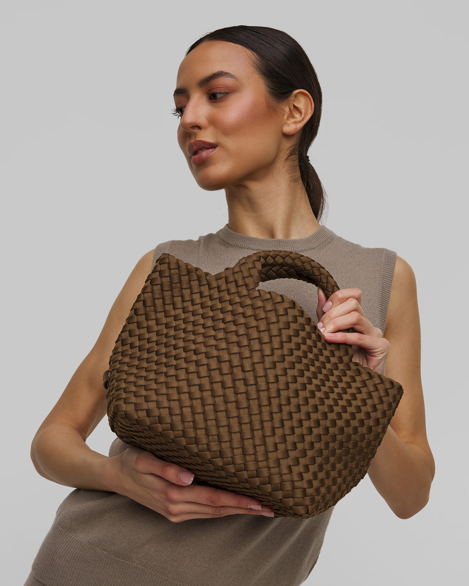 Ručne pletená dámska kabelka Naghedi St Barths Small Tote