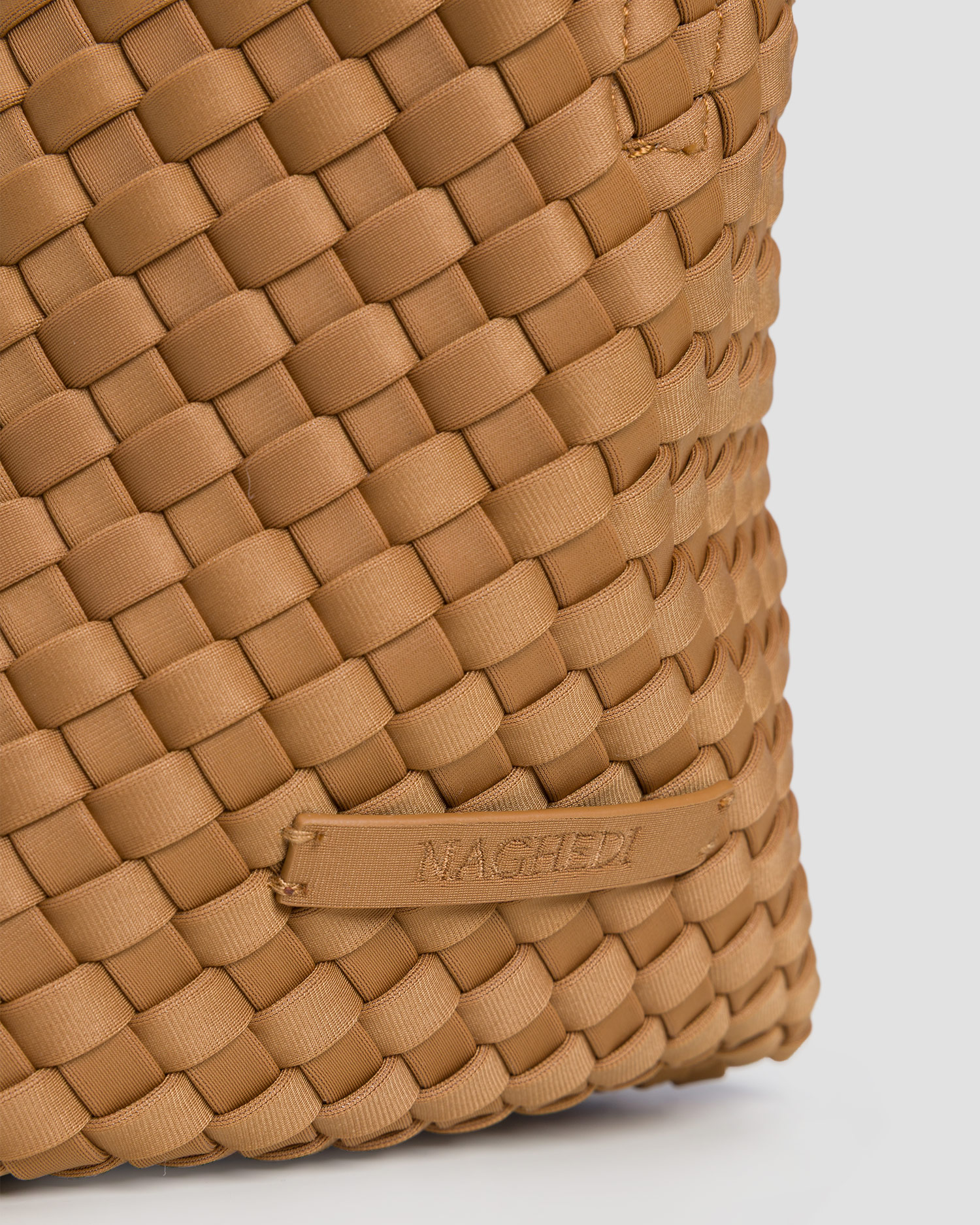 Borsa intrecciata a mano da donna Naghedi St Barths Small Tote