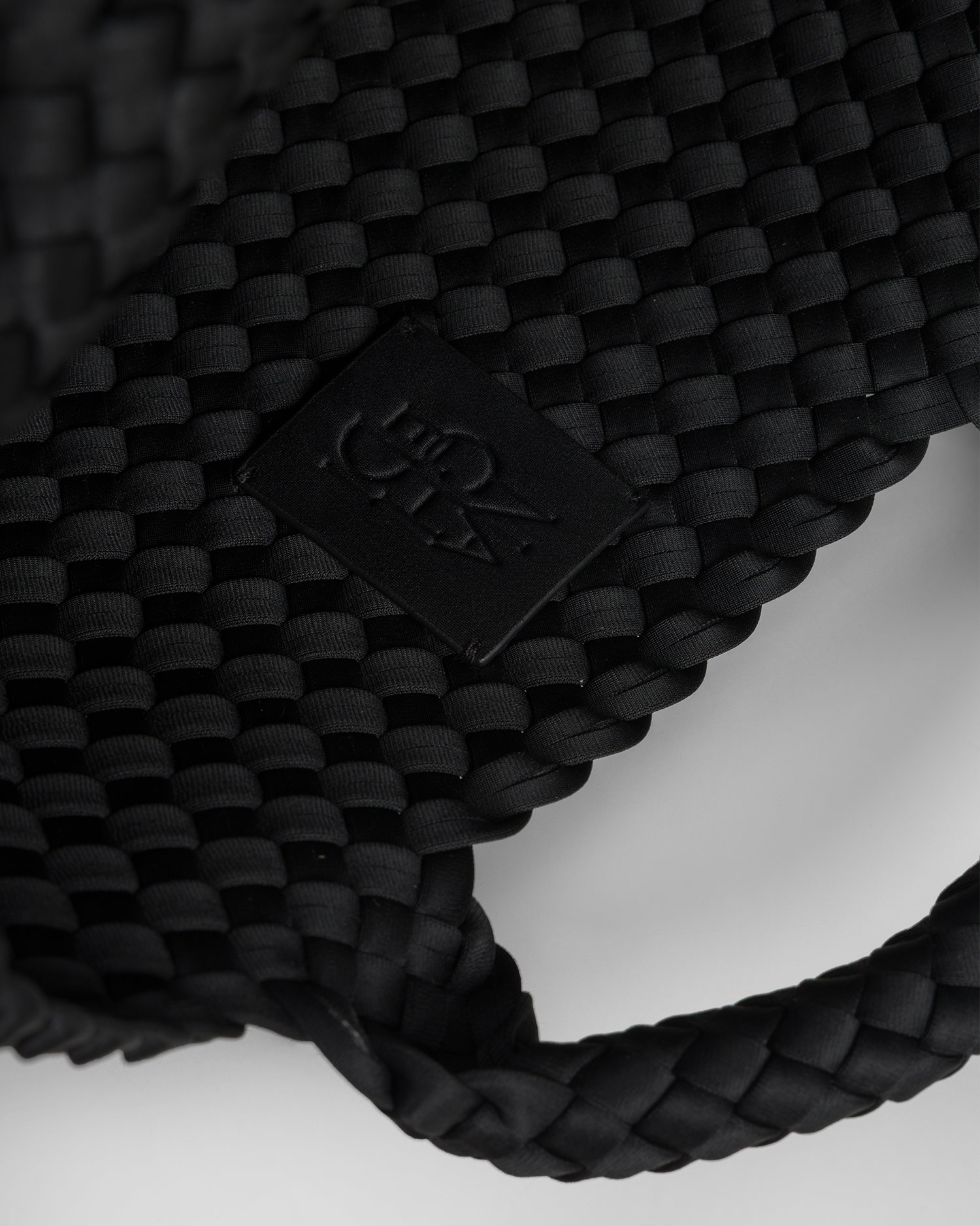 Ručne pletená dámska kabelka Naghedi St Barths Small Tote