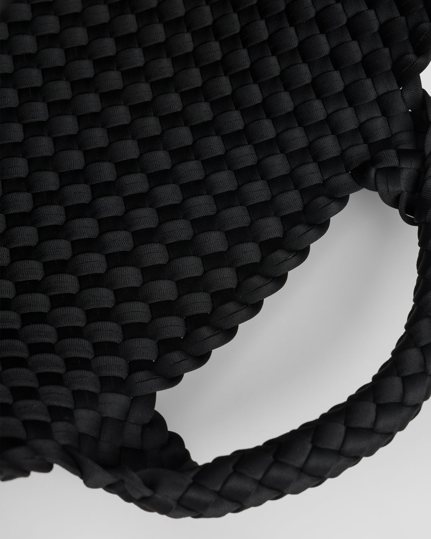 Ručne pletená dámska kabelka Naghedi St Barths Small Tote