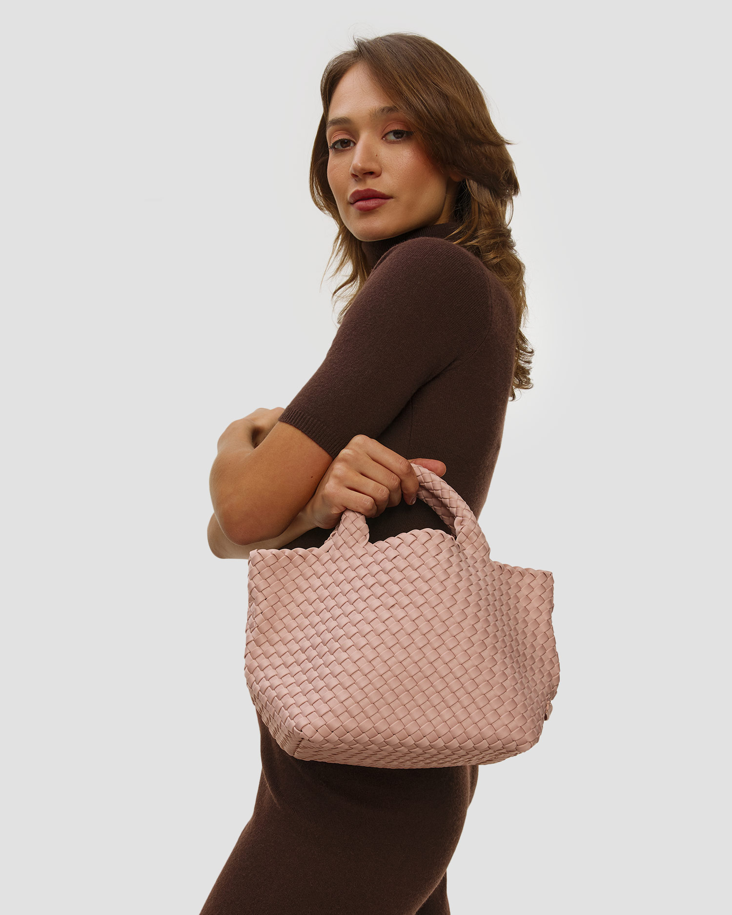 Borsa intrecciata a mano da donna Naghedi St Barths Small Tote