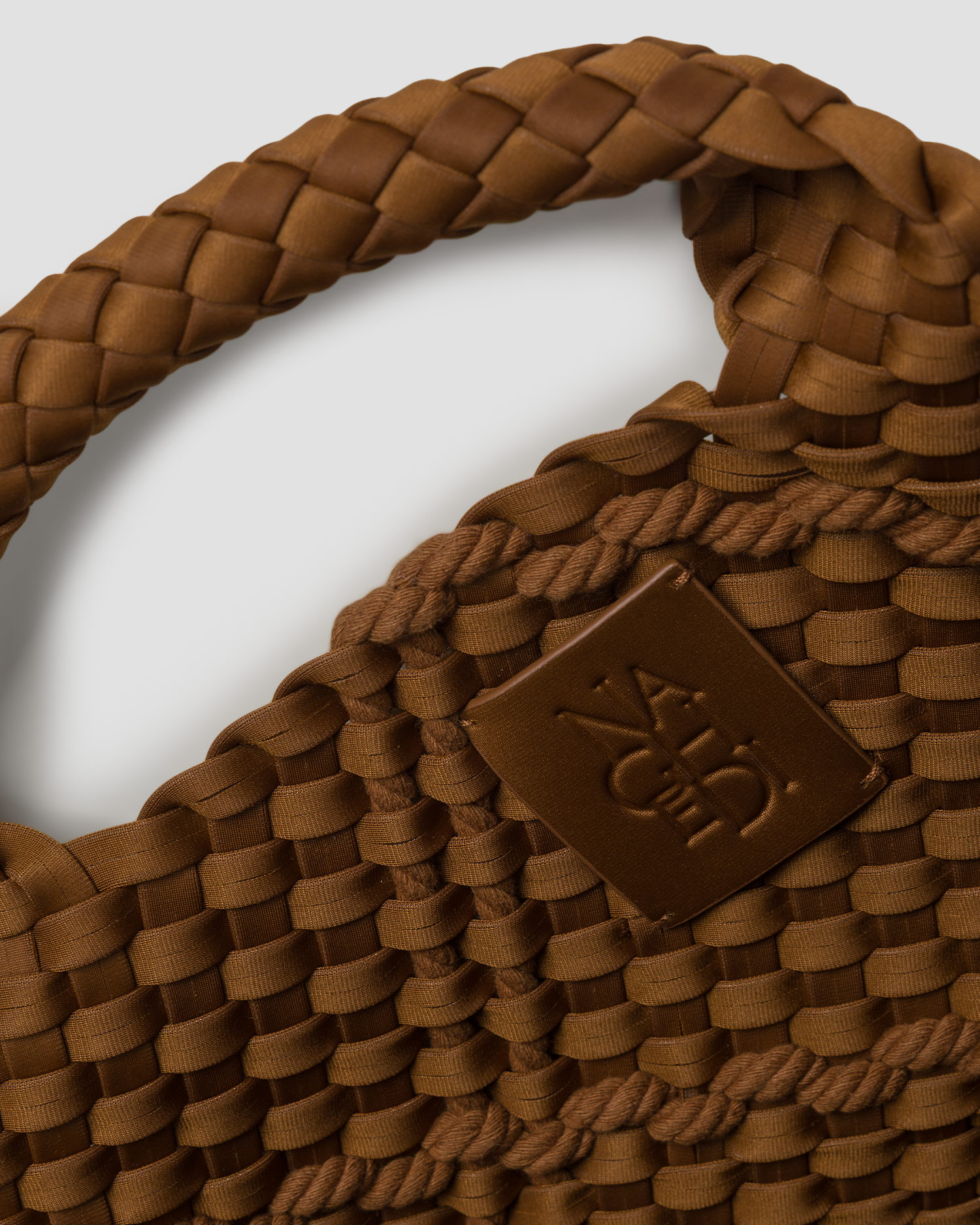 Borsa intrecciata a mano da donna Naghedi St Barths Small Tote