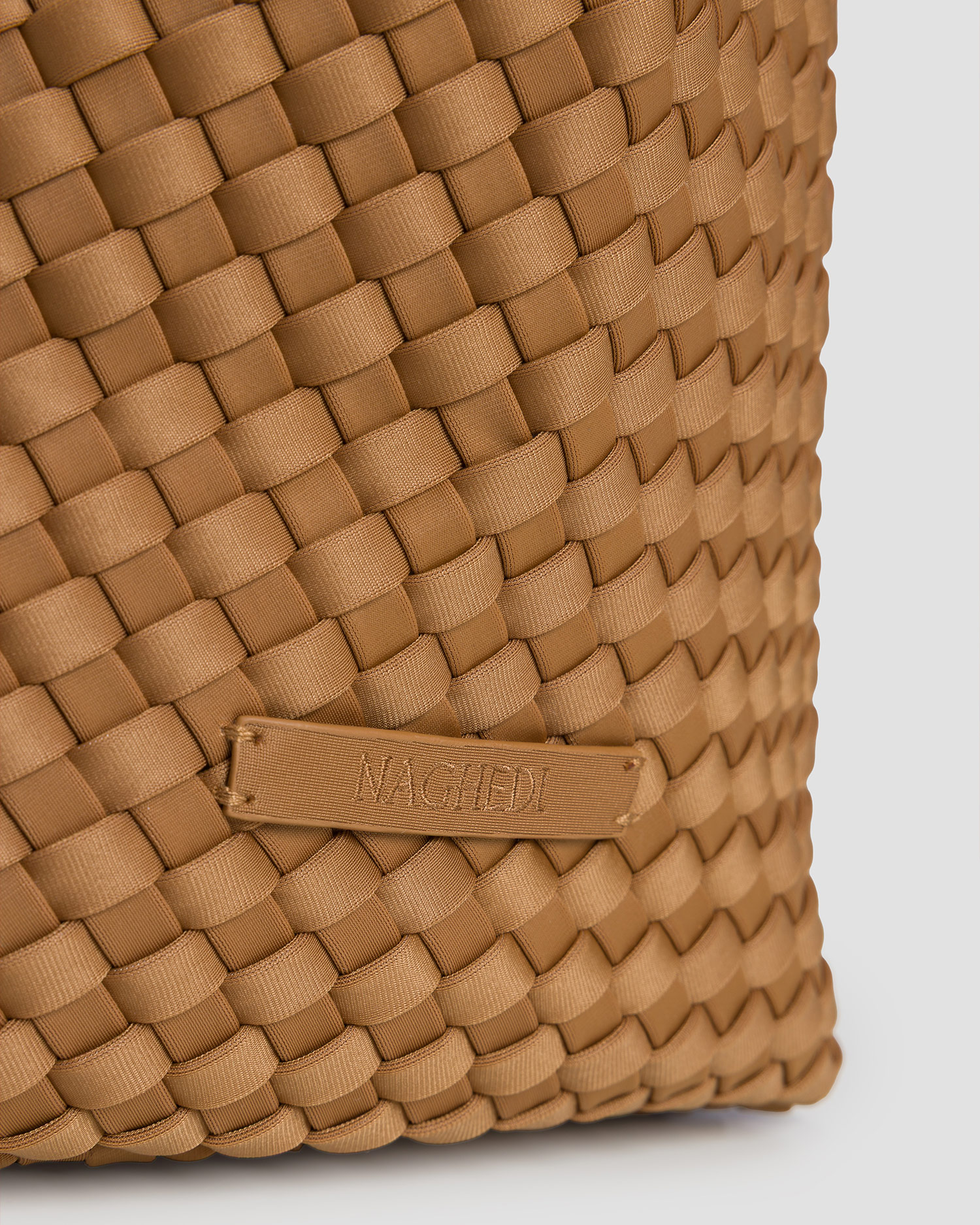 Borsa intrecciata a mano da donna Naghedi St Barths Medium Tote