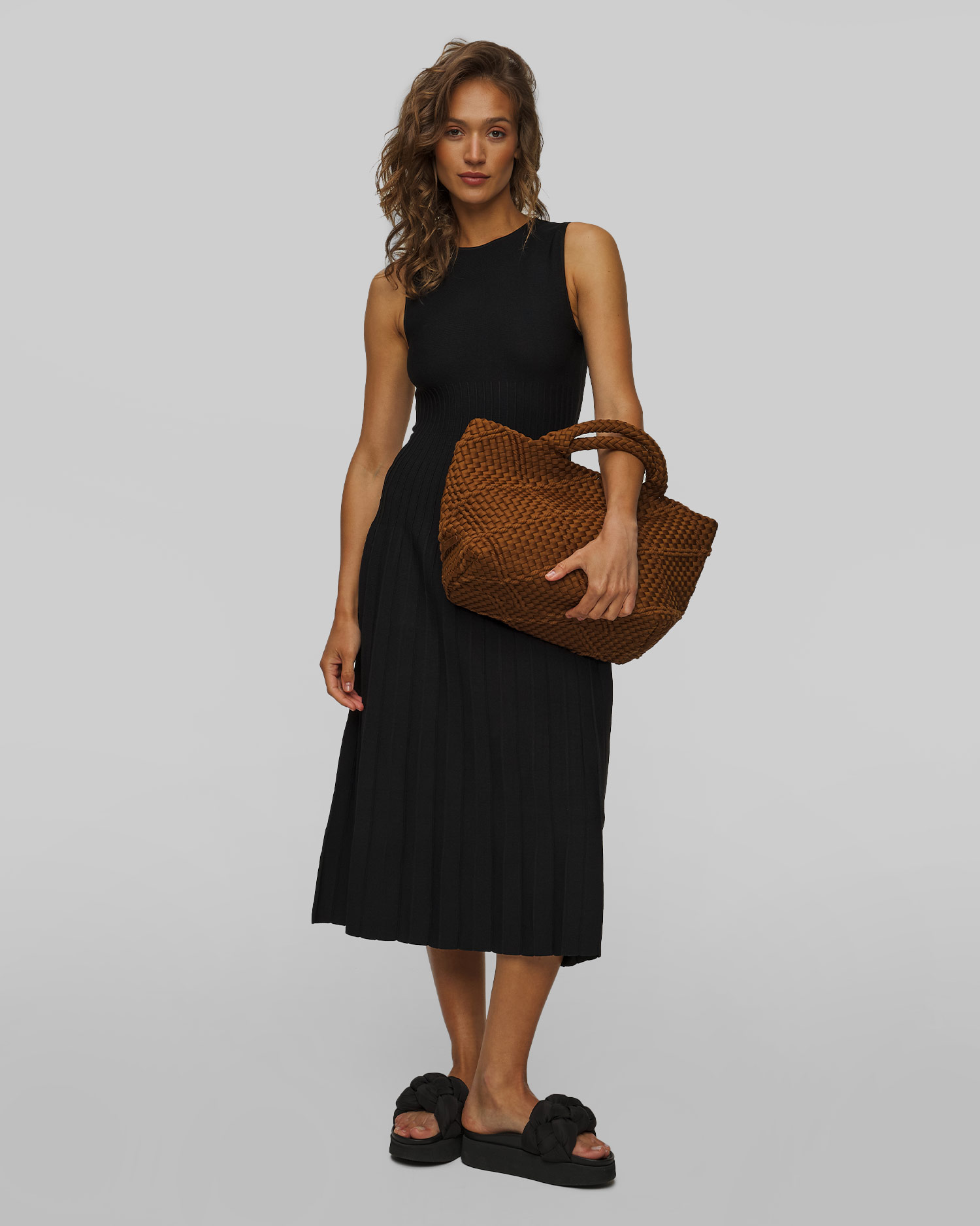 Borsa intrecciata a mano da donna Naghedi St Barths Medium Tote