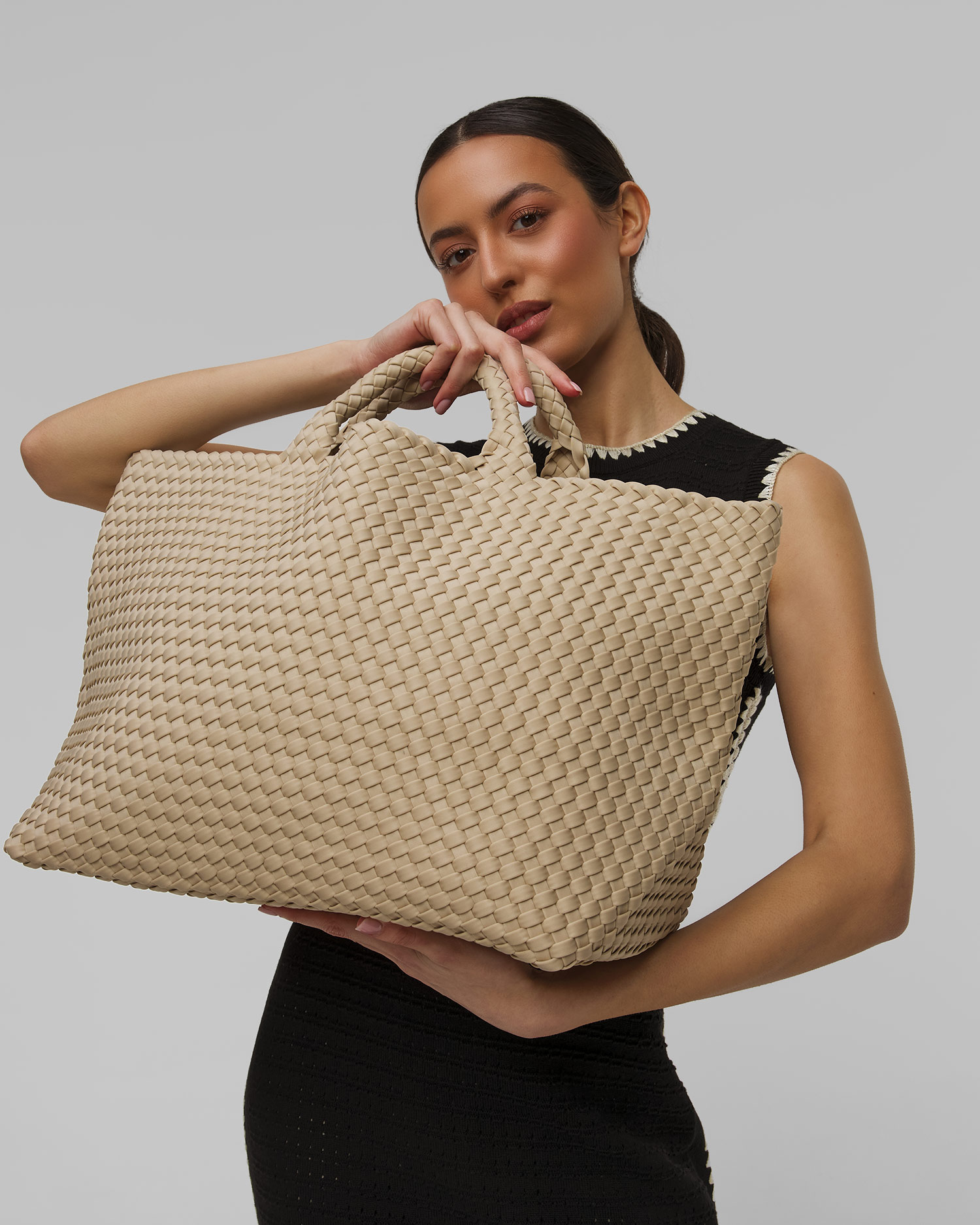 Ručne pletená dámska kabelka Naghedi St Barths Large Tote