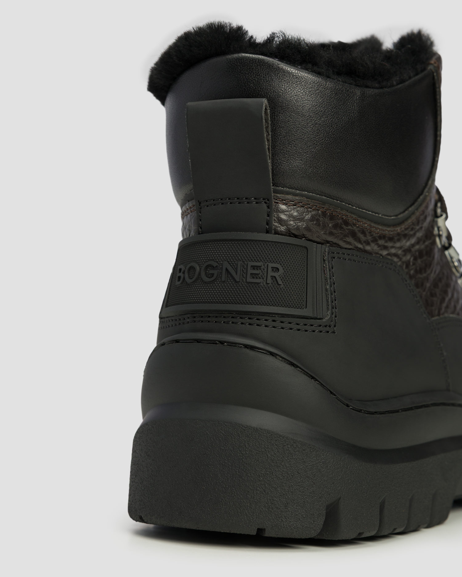 Buty męskie z kolcami BOGNER Bansko S 2 A ciemnobrązowe