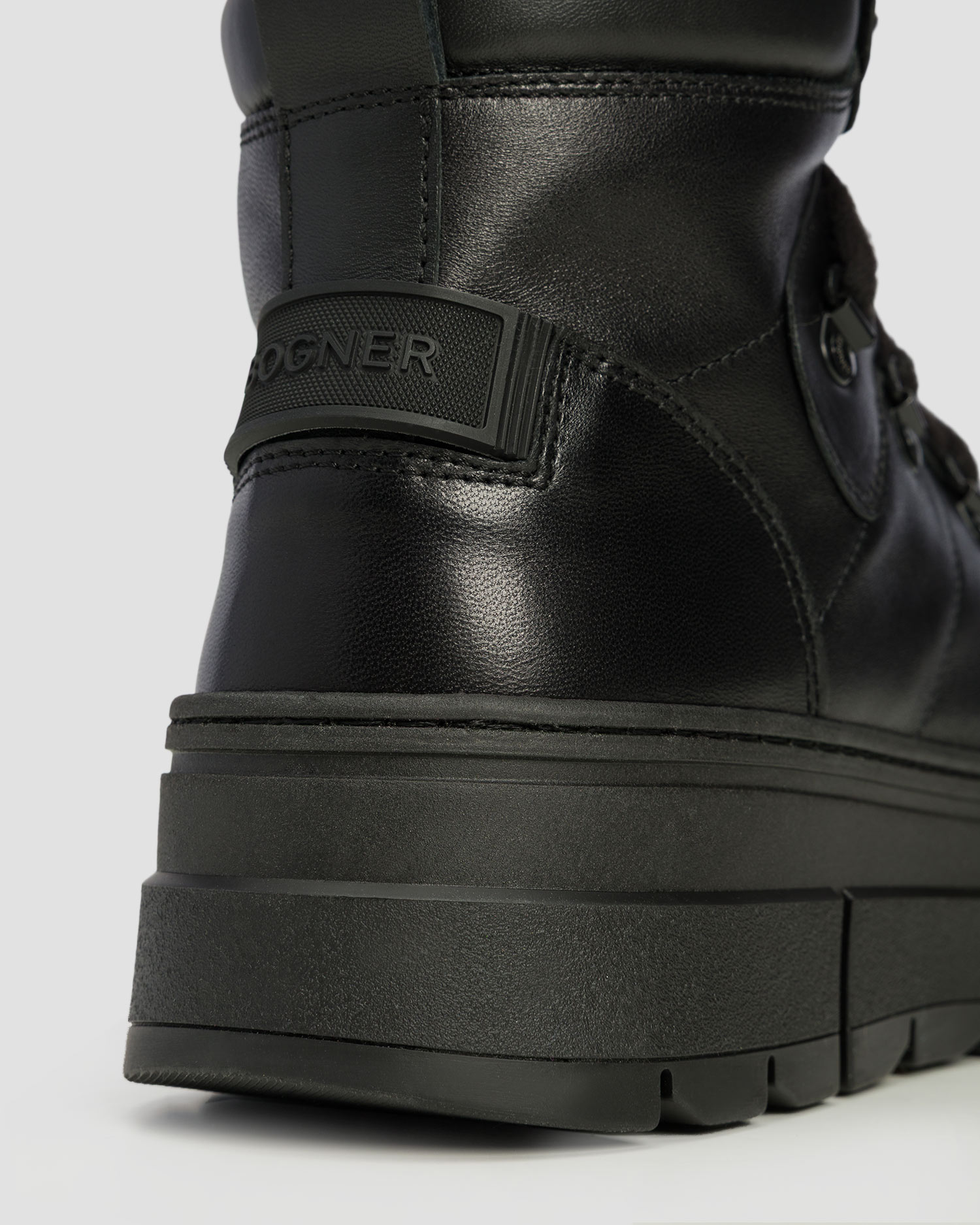 Dámske vysoké kožené topánky s hrotmi BOGNER Vaduz S 3 A čierne