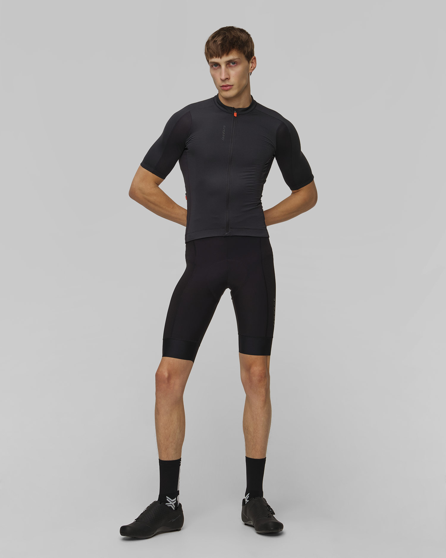Pánsky cyklistický dres Isadore Signature Merino Tech Jersey čierny
