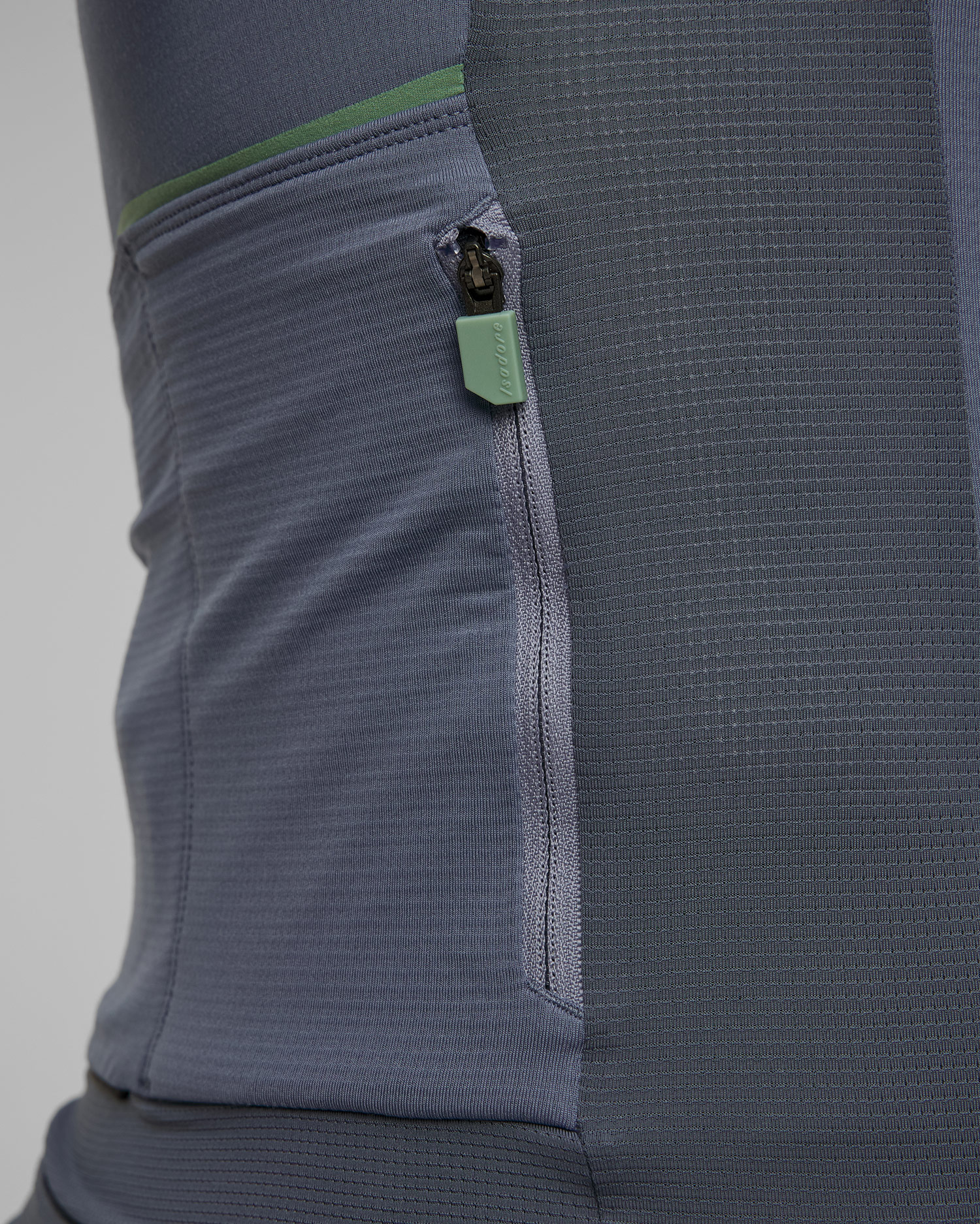 Koszulka rowerowa damska Isadore Signature Merino Tech Jersey granatowa