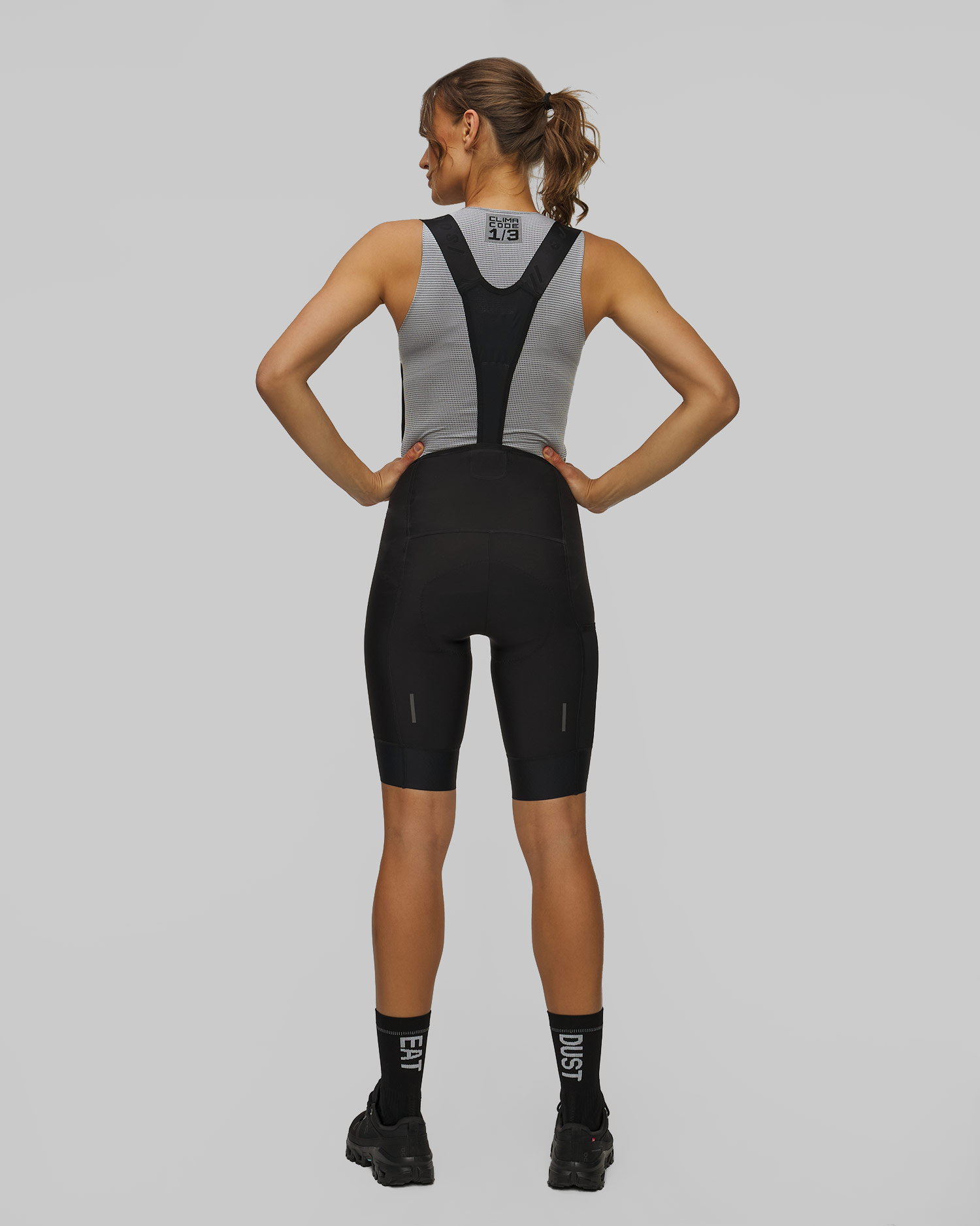 Szorty rowerowe z szelkami damskie Isadore Signature Clippee System Bib Shorts 2.0 czarne