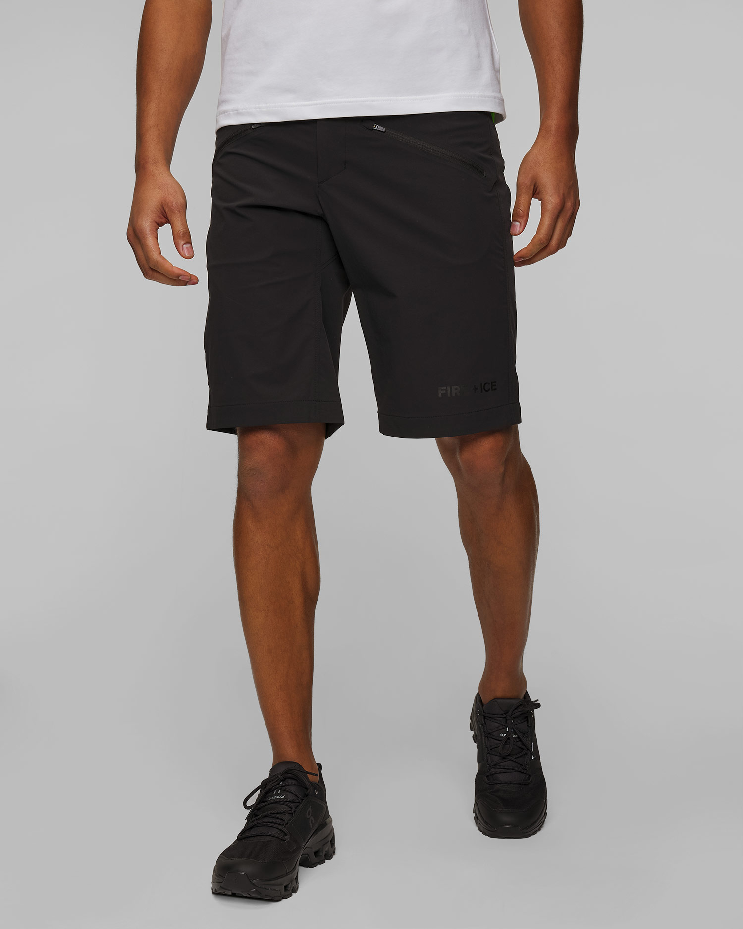 BOGNER FIRE+ICE Cewan Funktionelle Herrenshorts in Schwarz