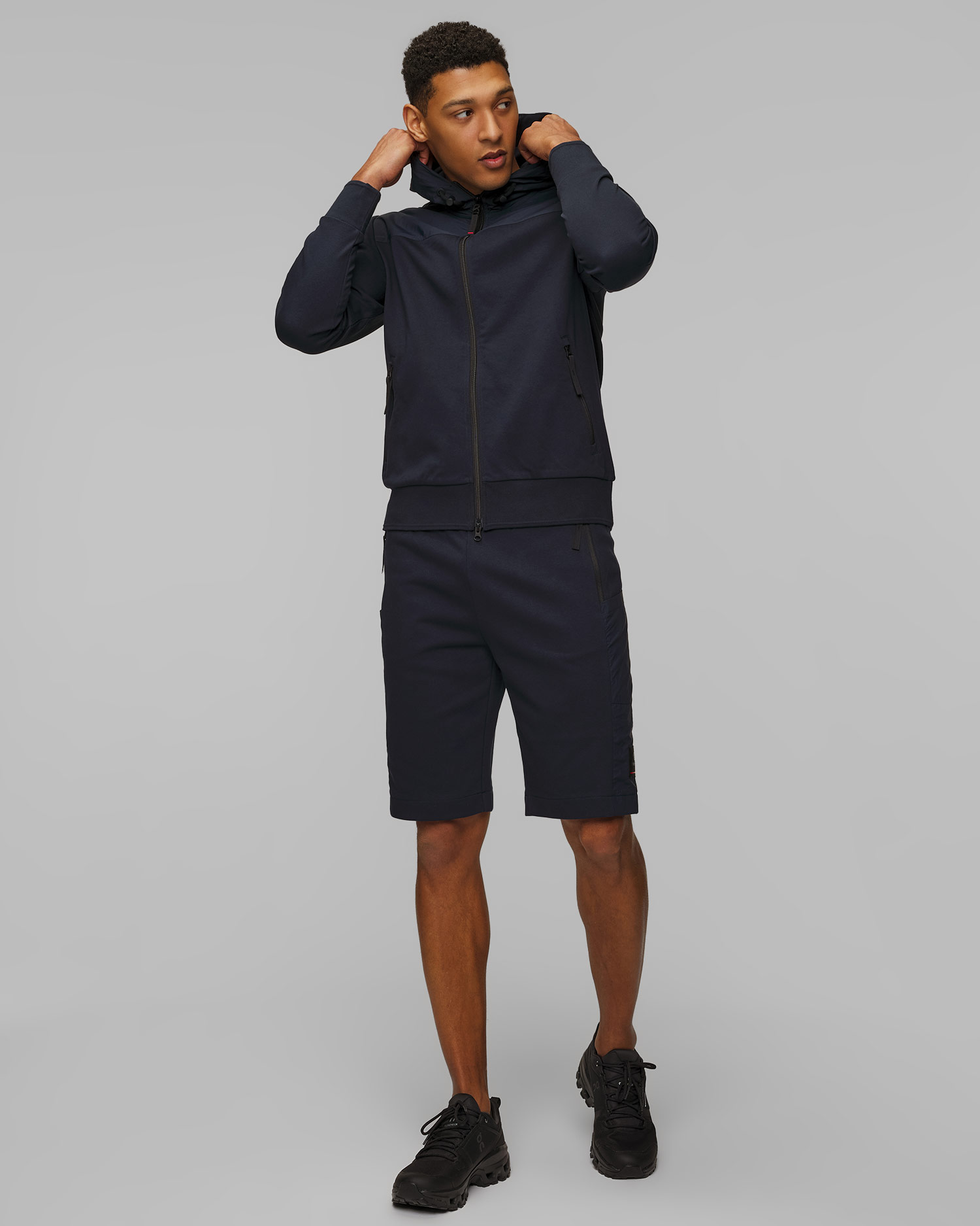 Tmavě modré teplákové kraťasy BOGNER FIRE+ICE Leif