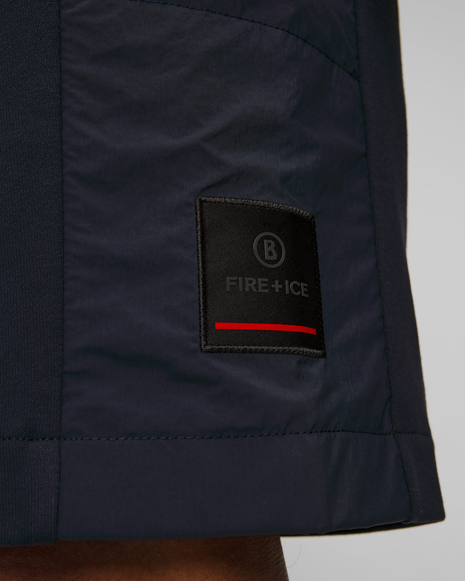 Short bleu marine pour hommes BOGNER FIRE+ICE Leif 