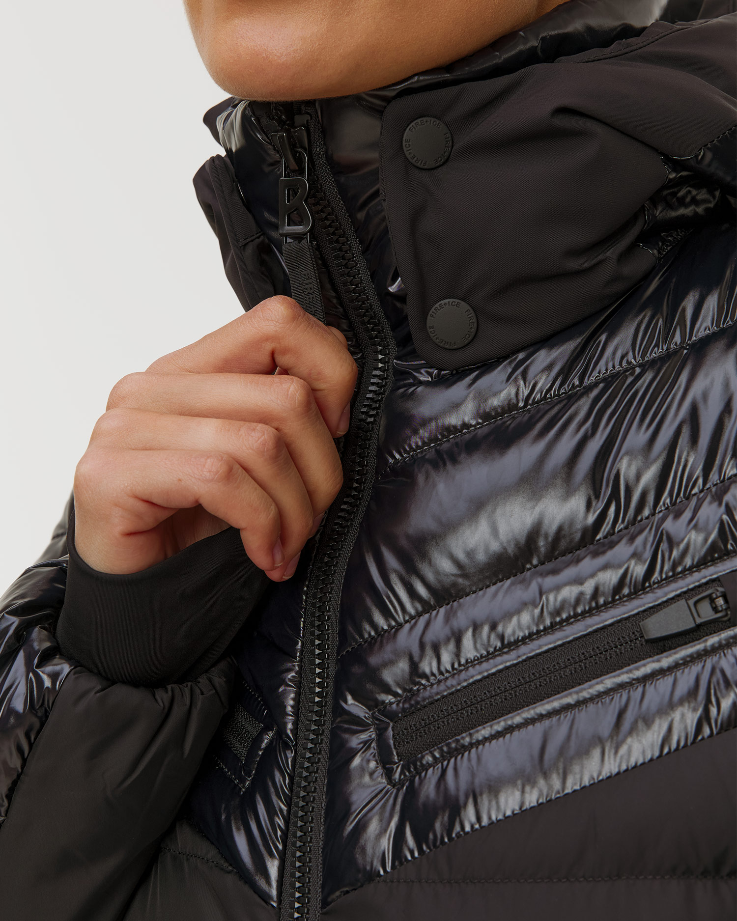 Dámská lyžařská bunda BOGNER FIRE+ICE Farina3 v černé barvě