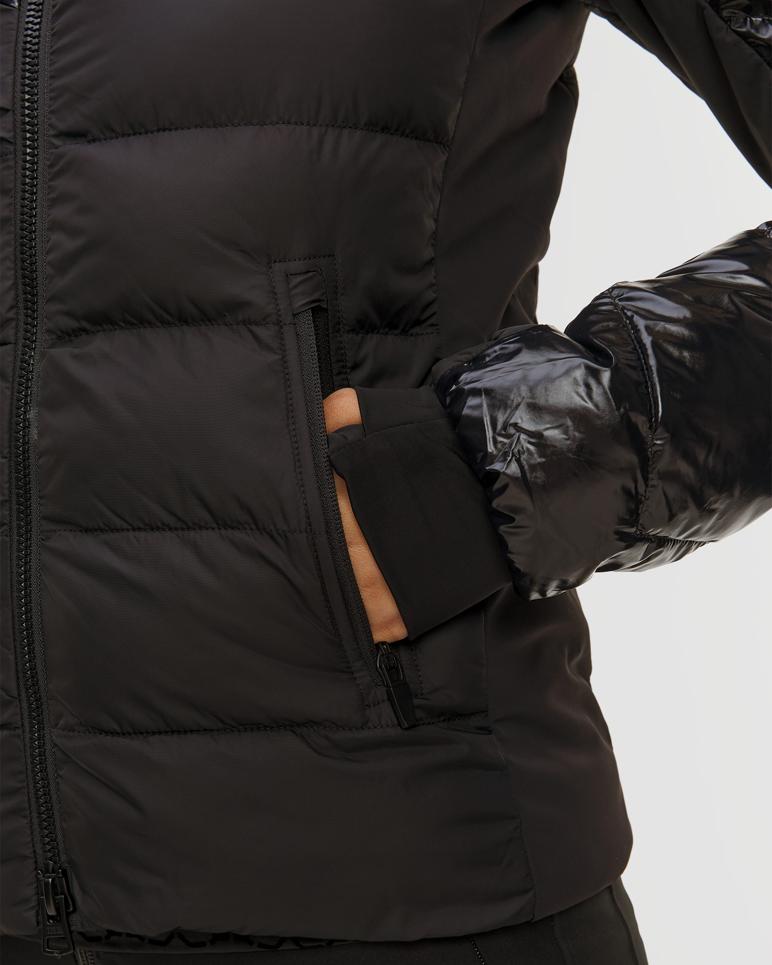 Dámská lyžařská bunda BOGNER FIRE+ICE Farina3 v černé barvě