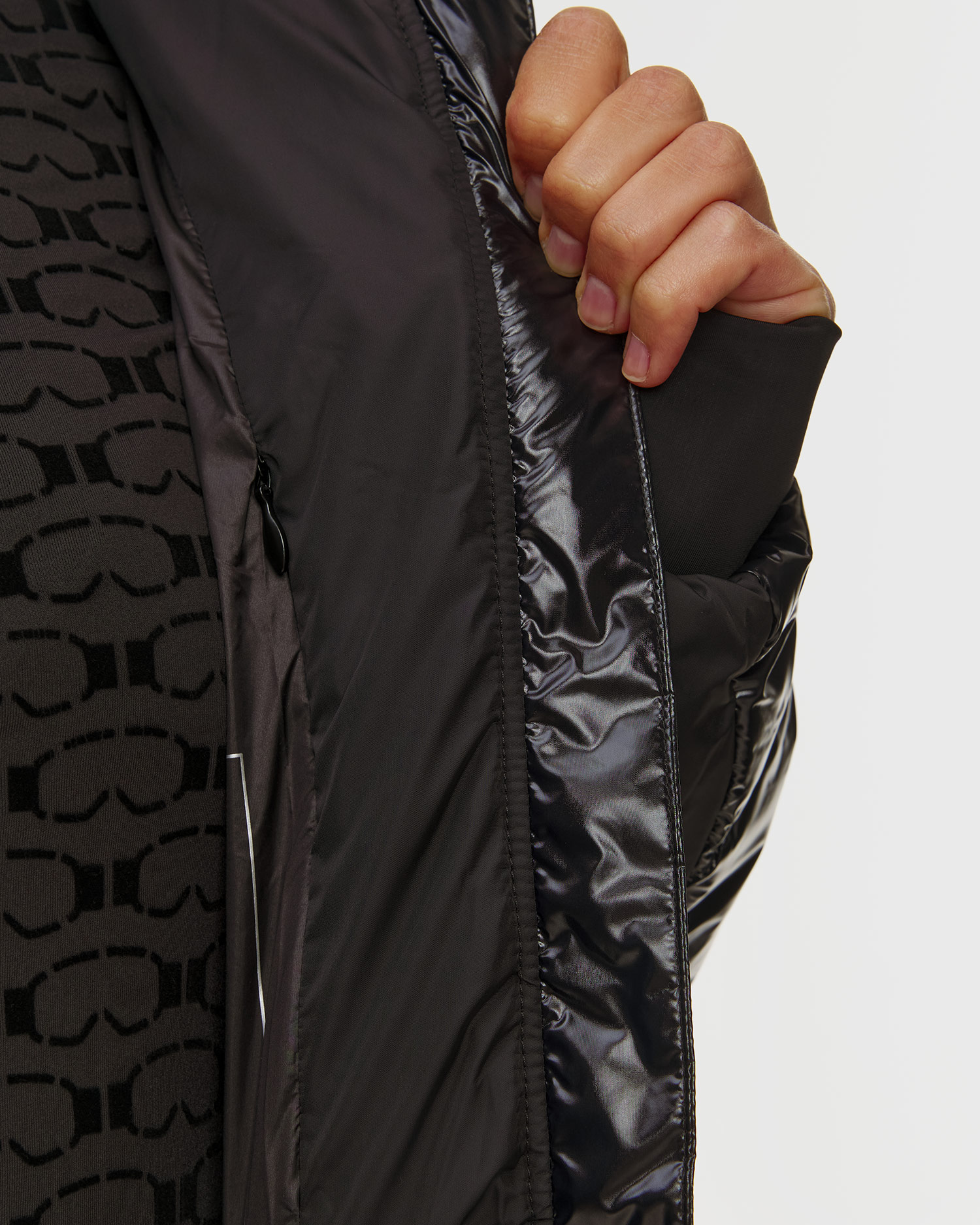 Dámská lyžařská bunda BOGNER FIRE+ICE Farina3 v černé barvě