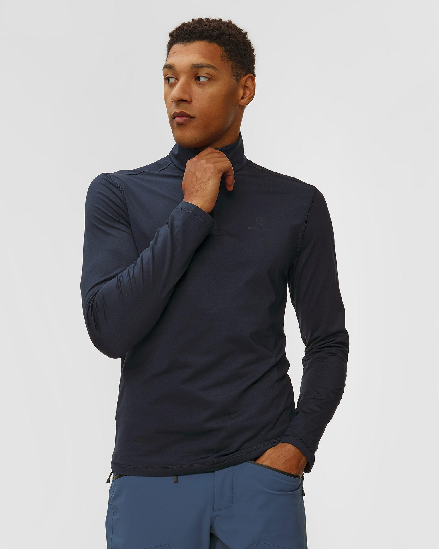 Tmavě modrý pánský lyžařský rolák BOGNER FIRE+ICE Pascal