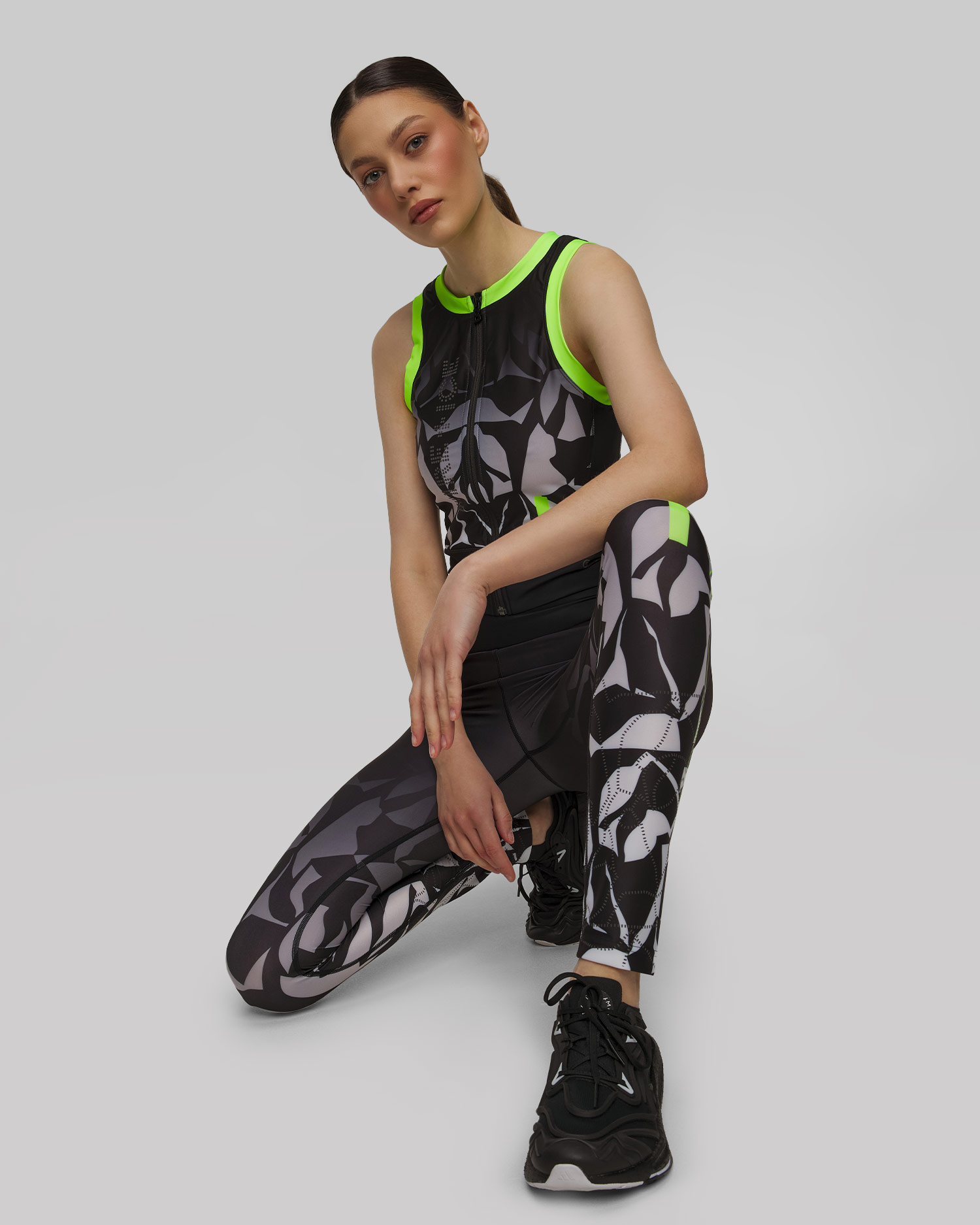 Top sportiv descheiat pentru femei BOGNER FIRE+ICE Alma