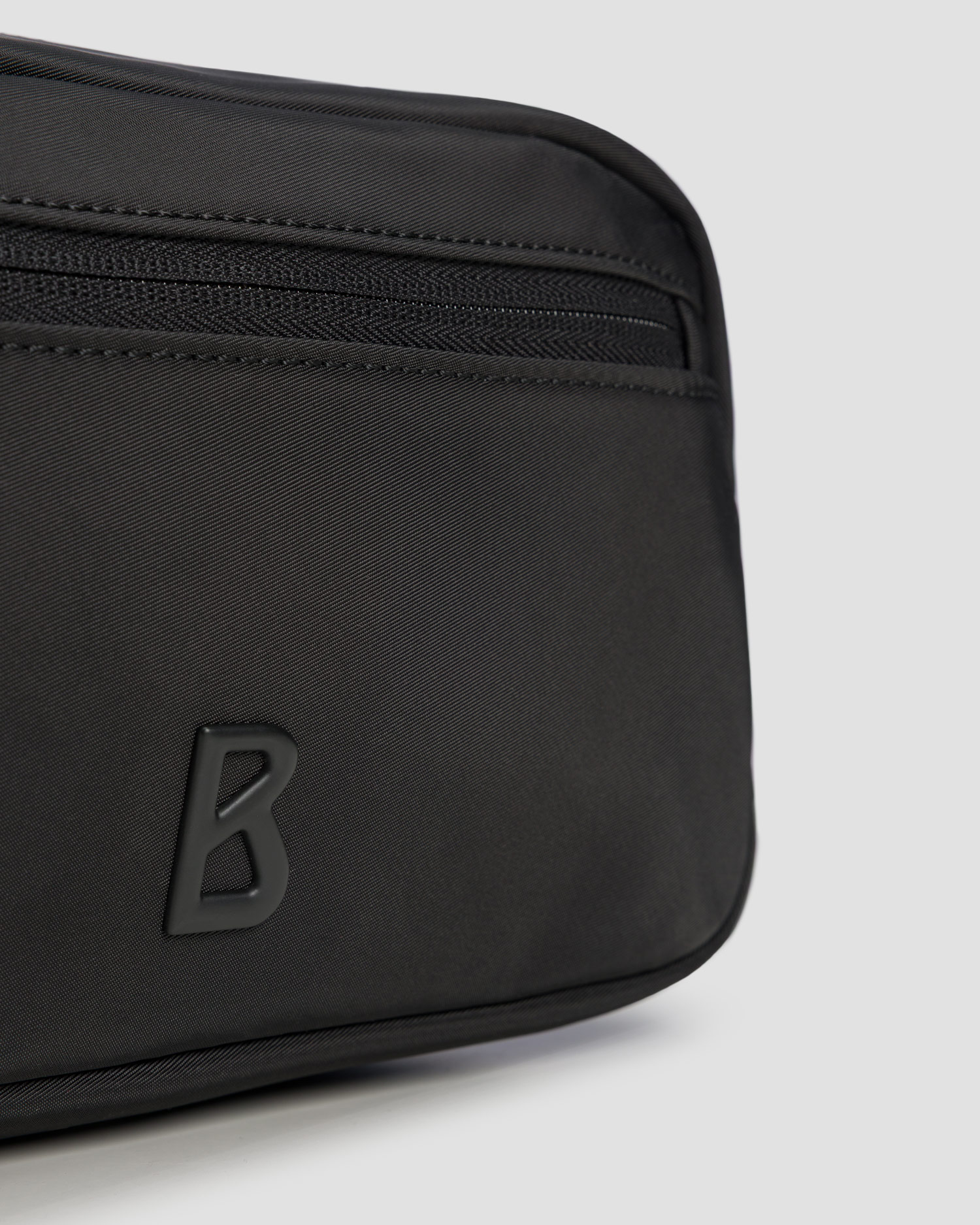 BOGNER Tully Kosmetiktasche für Damen in Schwarz