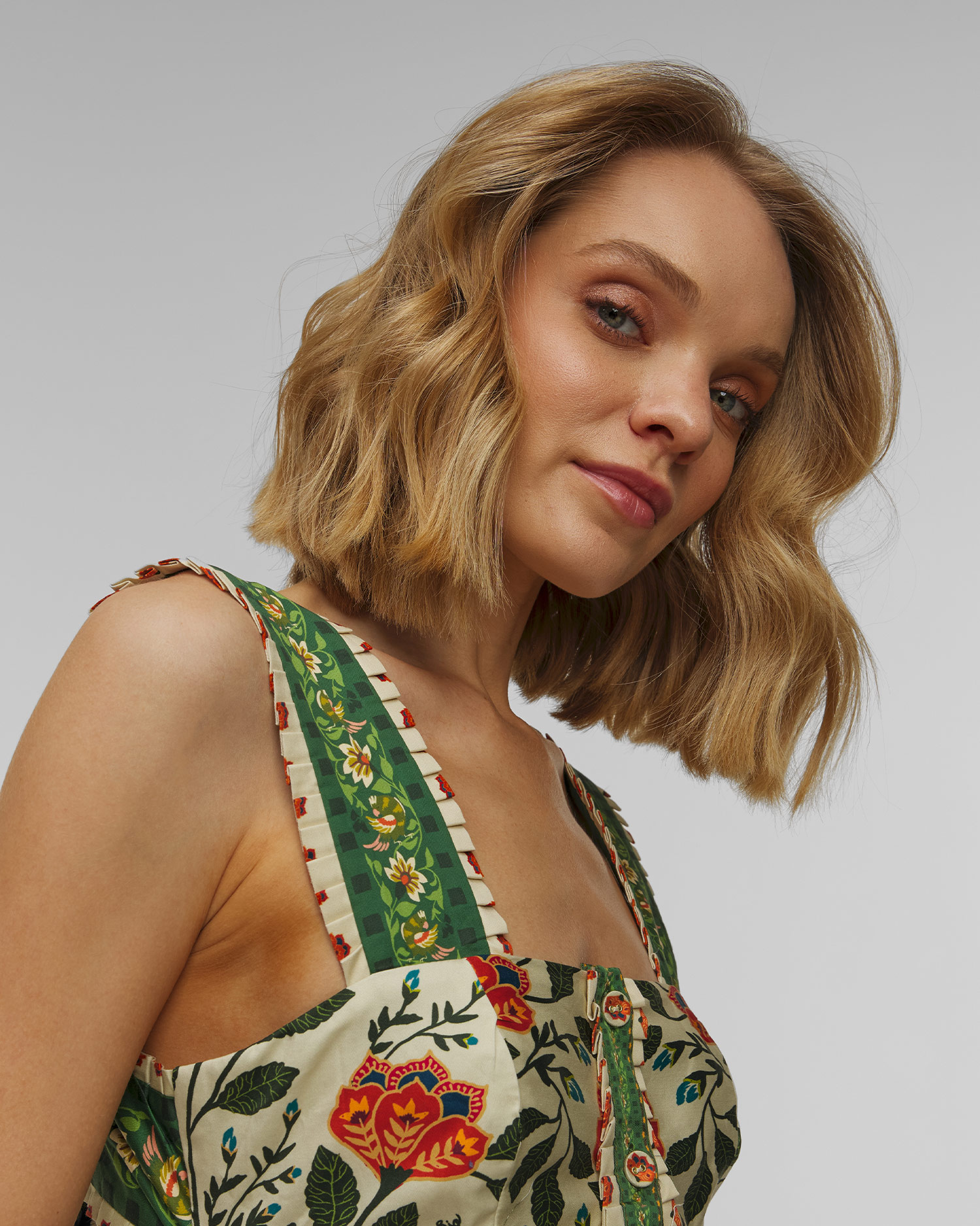 Letní bavlněné šaty Farm Rio Sand Garden Tapestry Back Bow