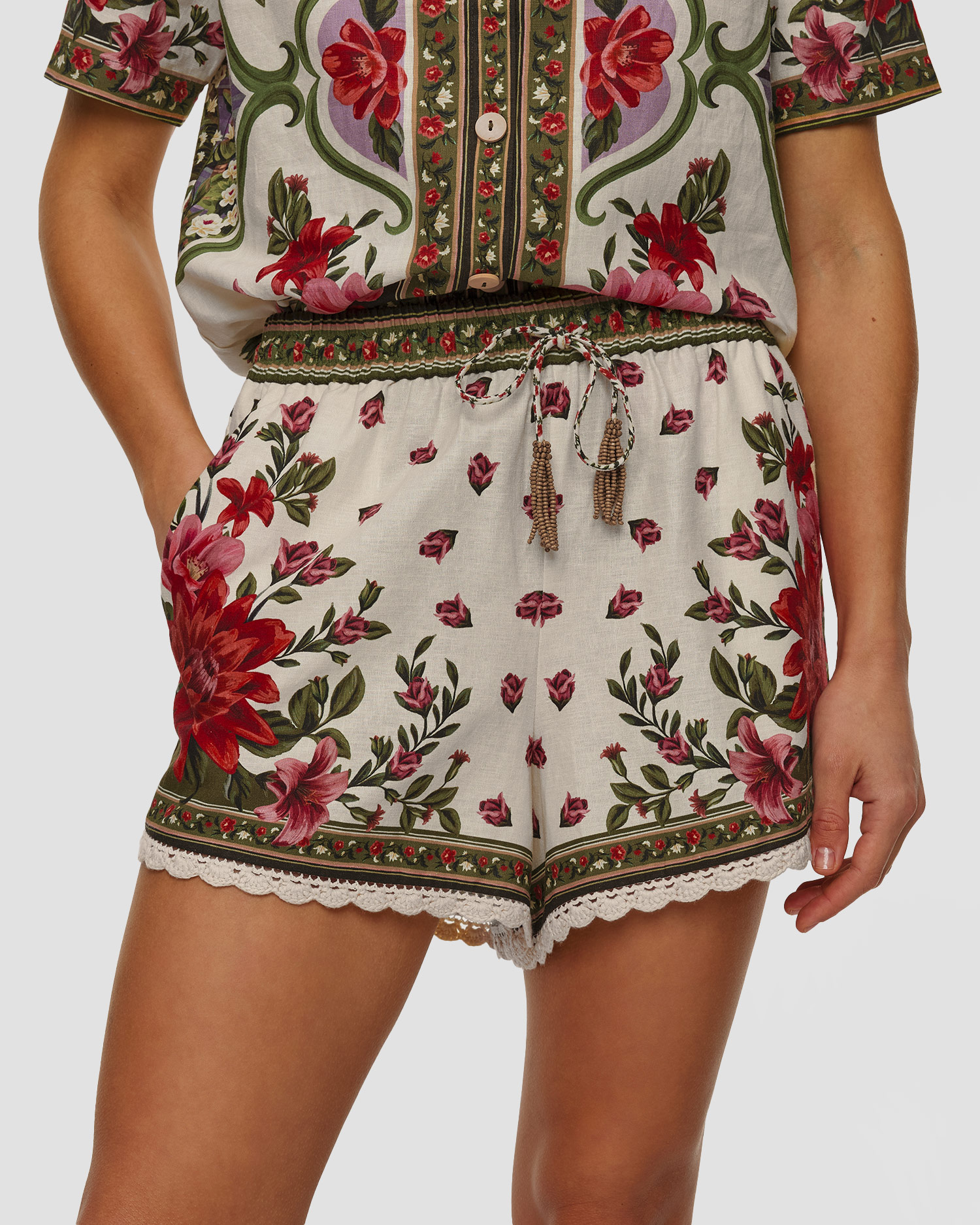 Women's linen shorts Farm Rio