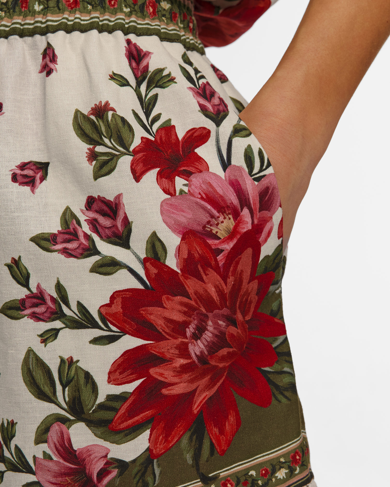 Women's linen shorts Farm Rio