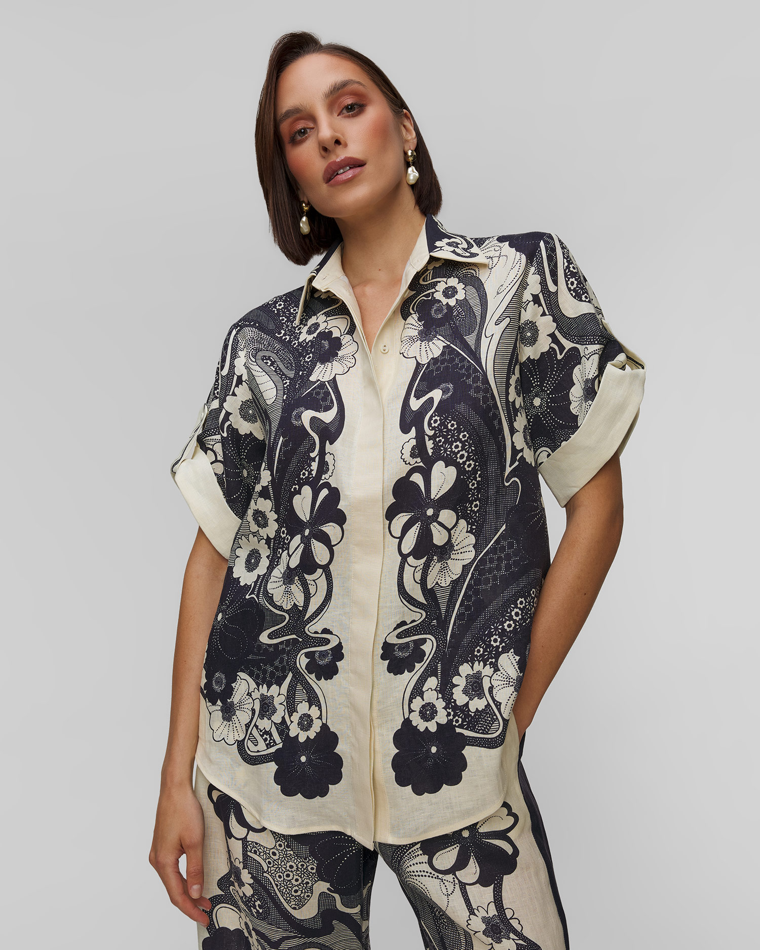 Short-sleeved linen Alemais Mickey Shirt