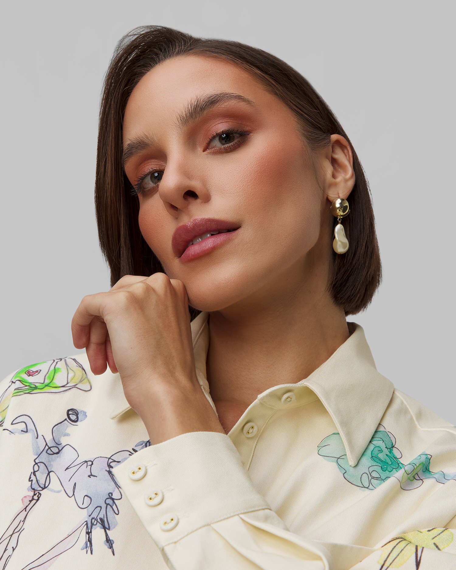 Cămașă pentru femei din colecția limitată Alemais Court Overshirt