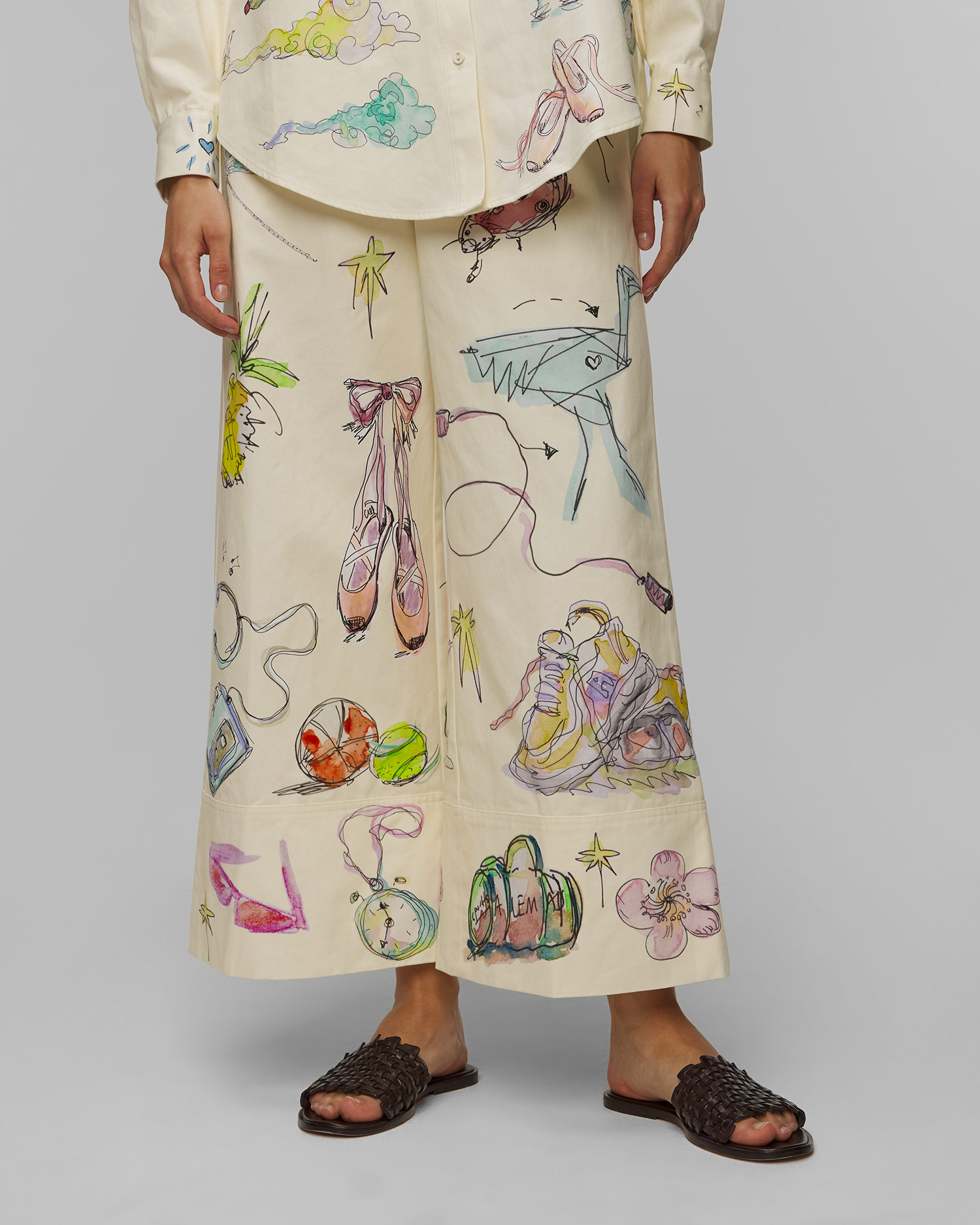 Pantalon pour femmes de la collection limitée Alemais Court