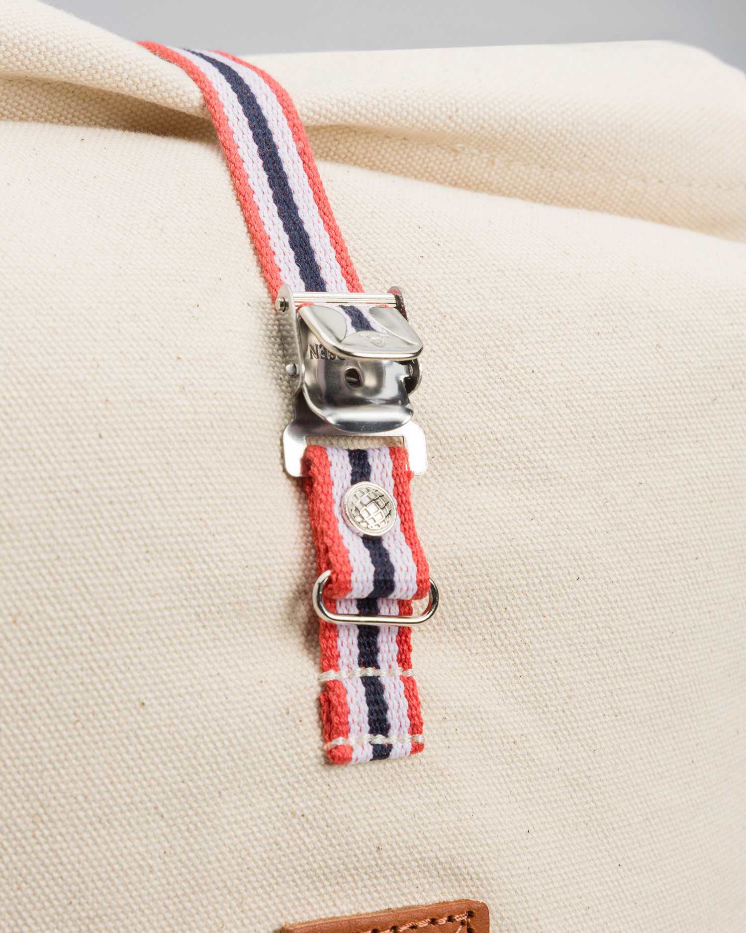 Sac à dos beige canvas Amundsen Sports V-Bond Day Pack 25L