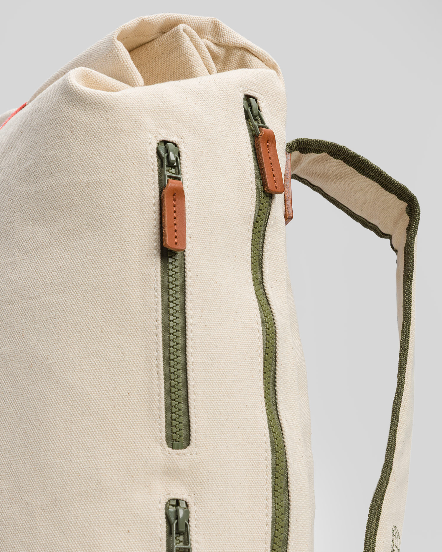 Sac à dos beige canvas Amundsen Sports V-Bond Day Pack 25L