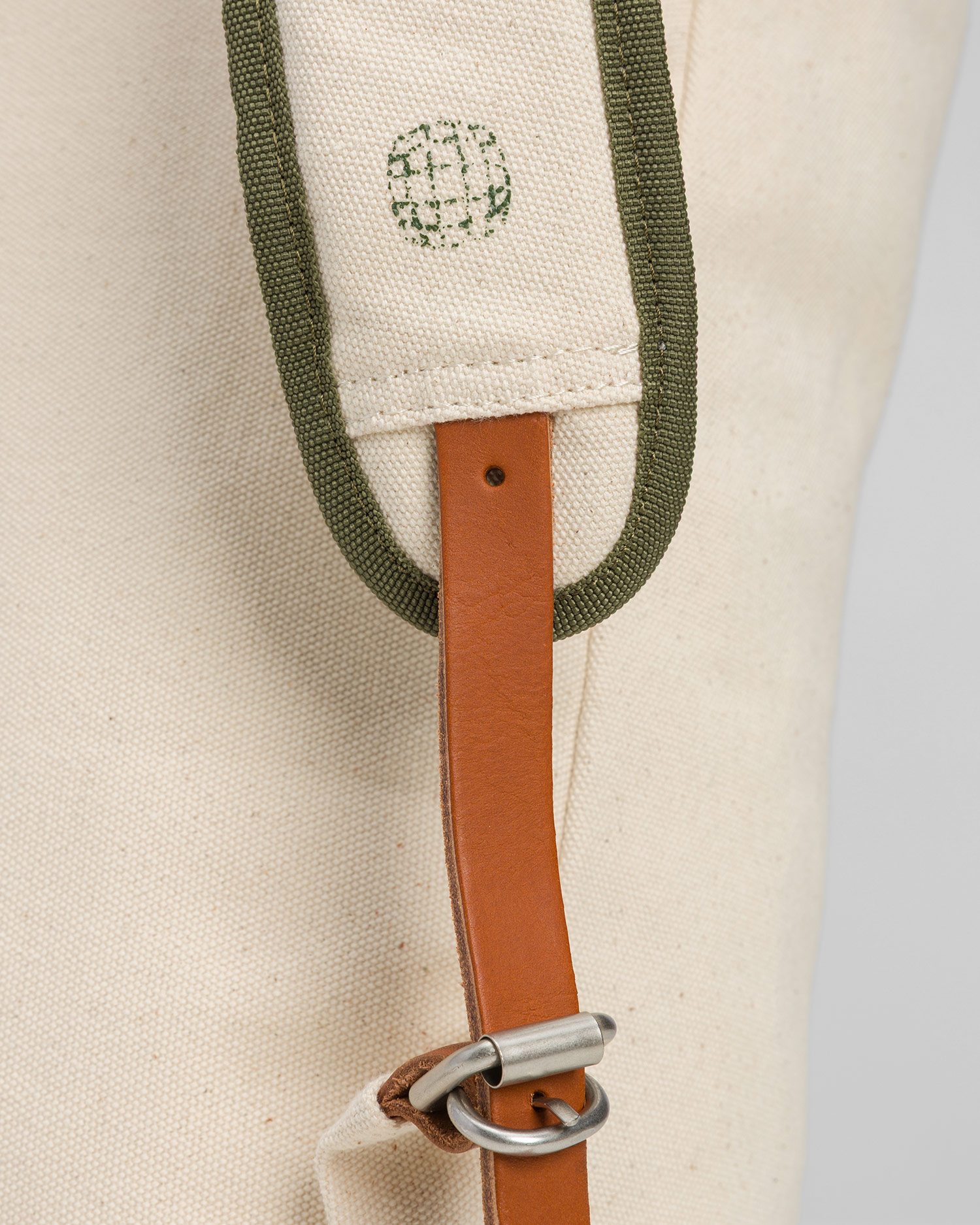 Sac à dos beige canvas Amundsen Sports V-Bond Day Pack 25L