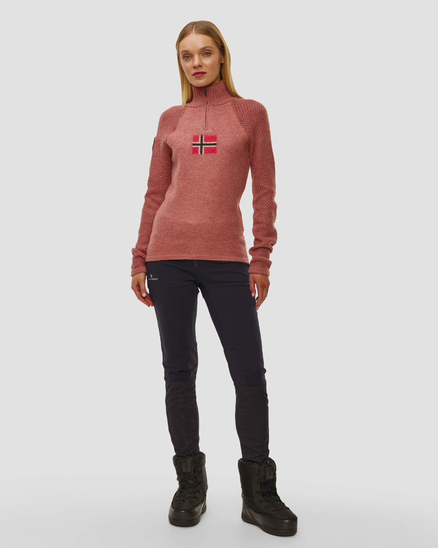 Amundsen Sports Boiled Ski Sweater W/ Flag Ski-Rollkragenpullover für Damen in Pink