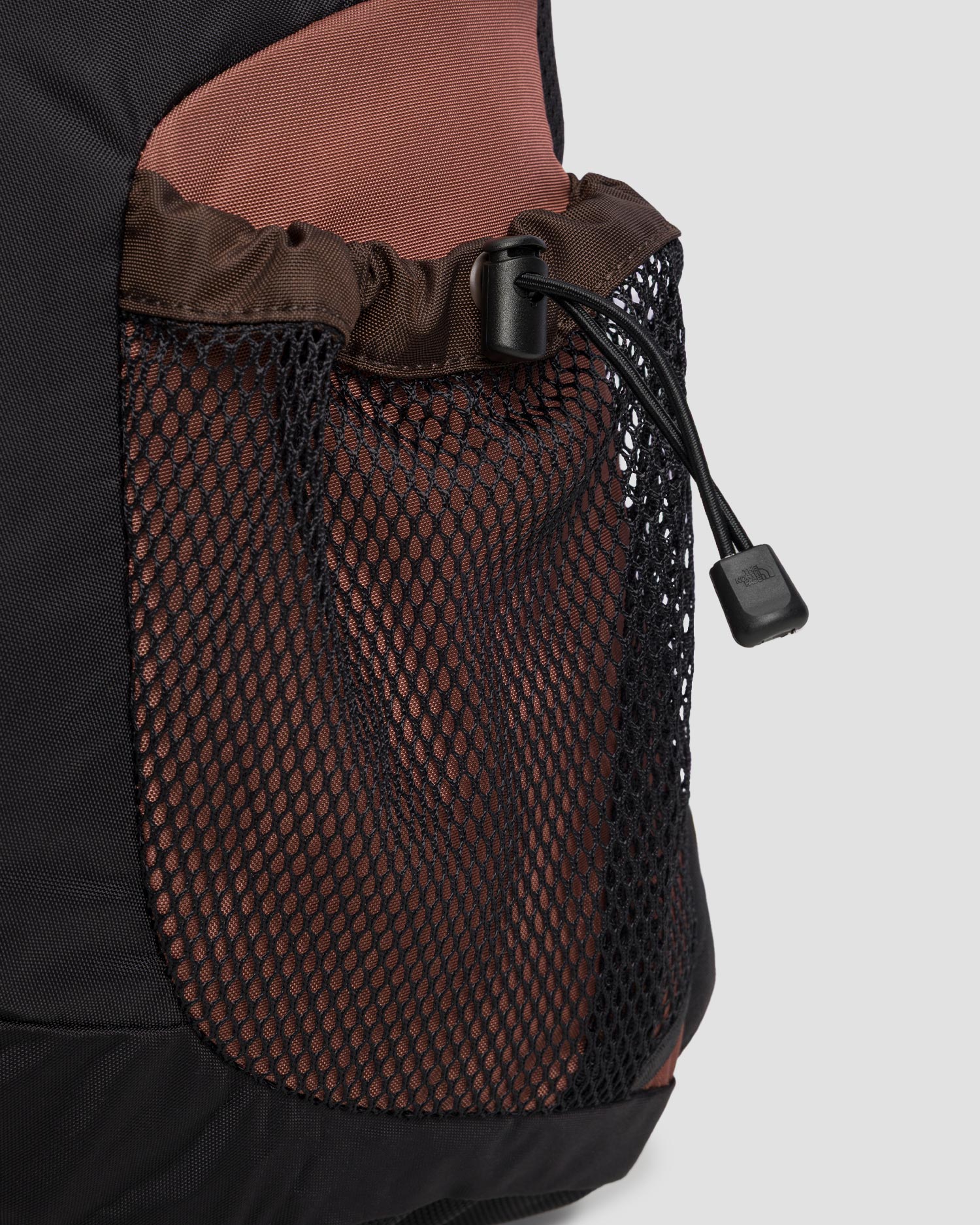 The North Face Hot Shot SE 30L Rucksack in Braun