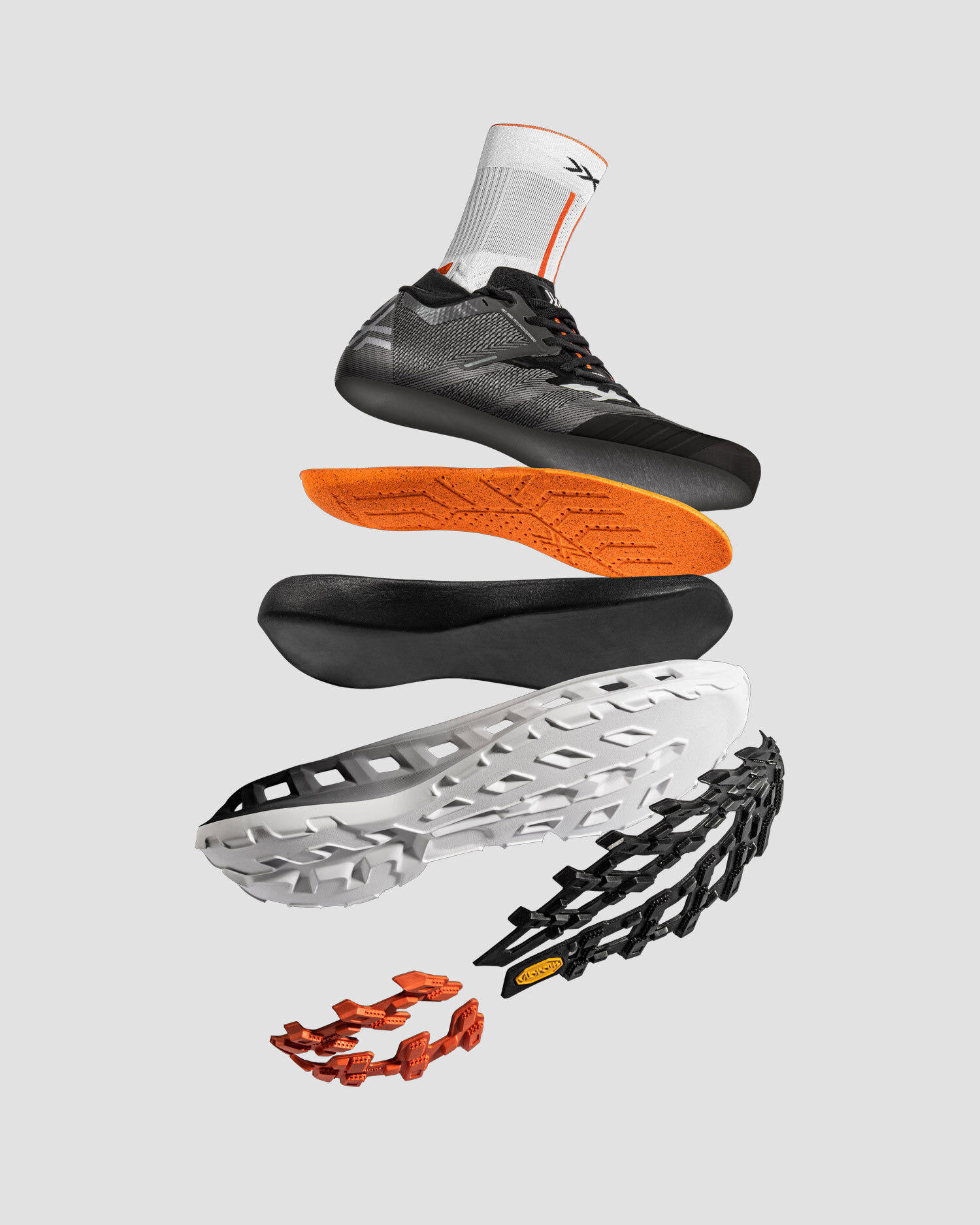 Pantofi de alergare trail unisex X-Bionic Terraskin X02 roz-negru + șosete tehnice