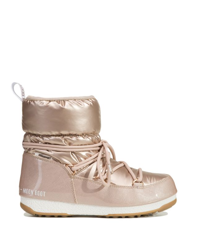 moon boot low