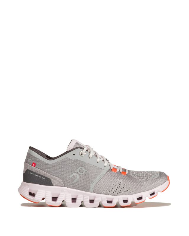 ON RUNNING CLOUD X women's trainers S'portofino