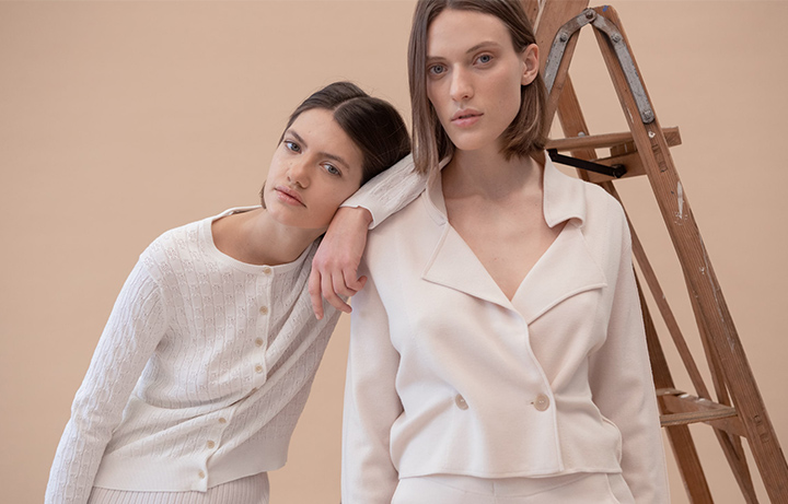 allude