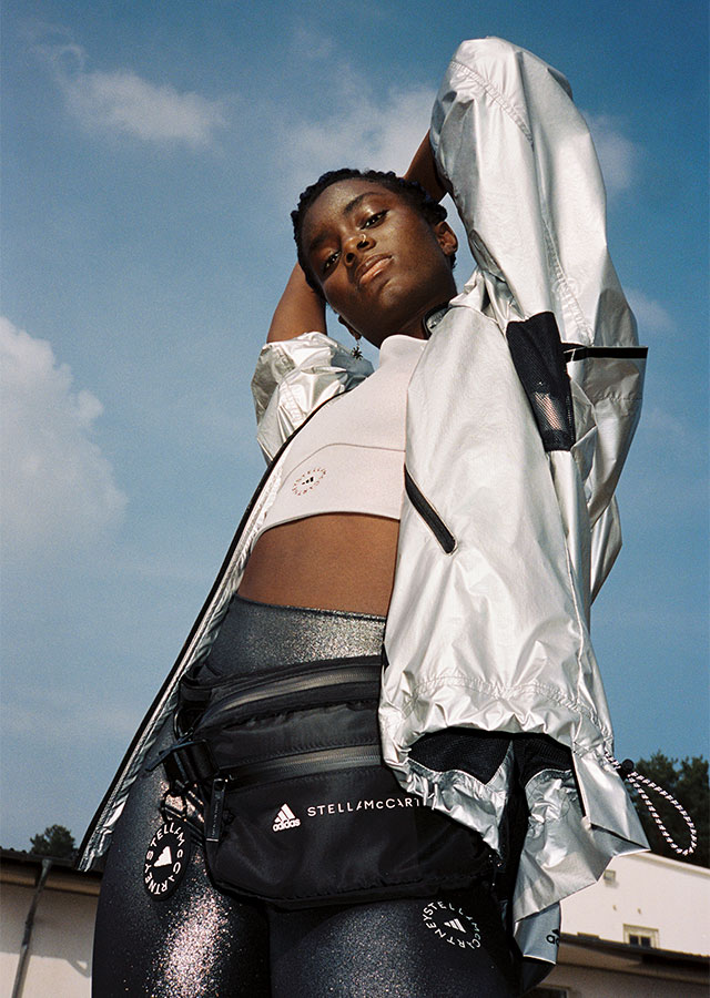 Adidas by Stella McCartney - odzież athleisure.