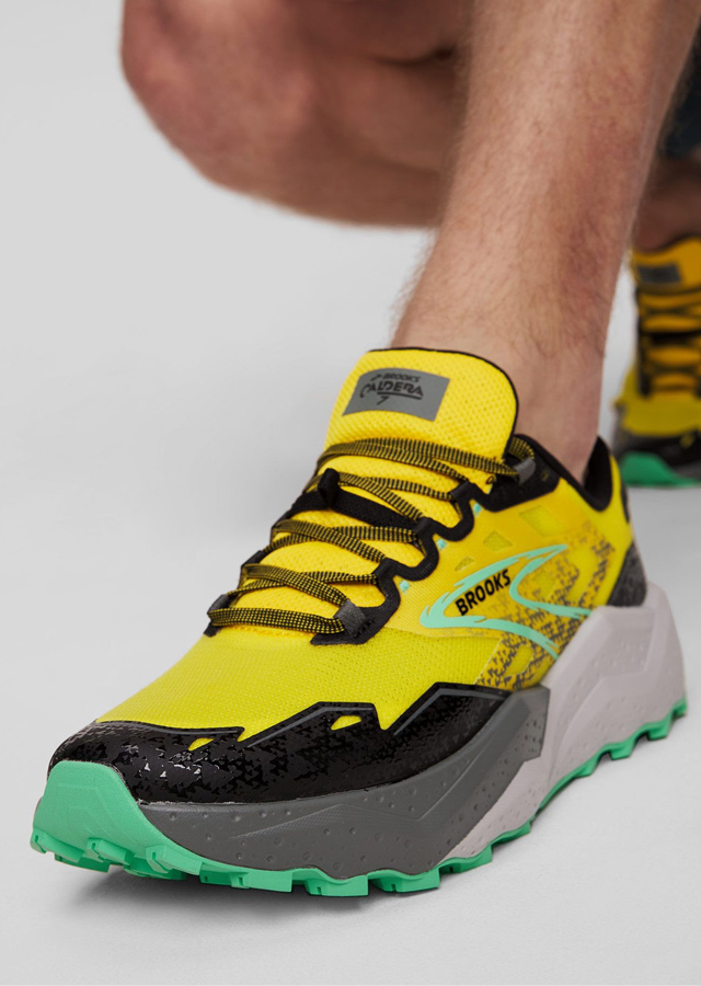 Brooks Caldera 7