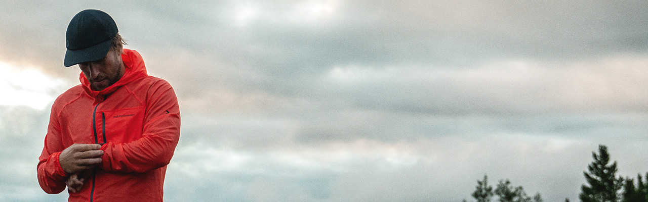 peak performance squad jacket